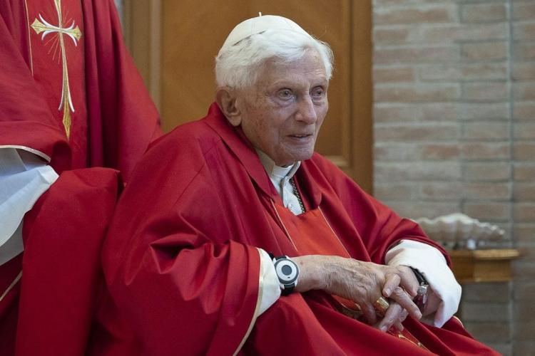 Informe sobre abusos en Münich: Benedicto XVI pide perdón a todas las víctimas Informe sobre abusos en Münich: Benedicto XVI pide perdón a todas las víctimas