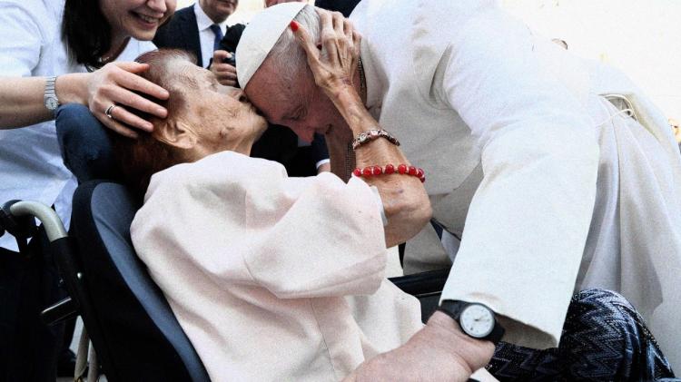 IV Jornada Mundial de los Abuelos y los Mayores IV Jornada Mundial de los Abuelos y los Mayores