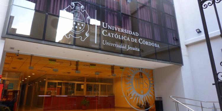 Jornadas de Puertas Abiertas en la Universidad Católica de Córdoba Jornadas de Puertas Abiertas en la Universidad Católica de Córdoba