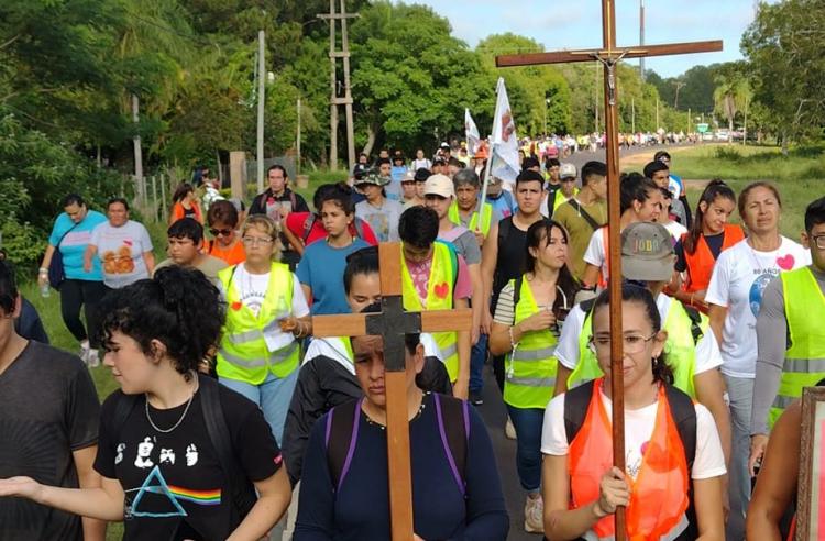 Jóvenes correntinos preparan su tradicional peregrinación a Santa Ana