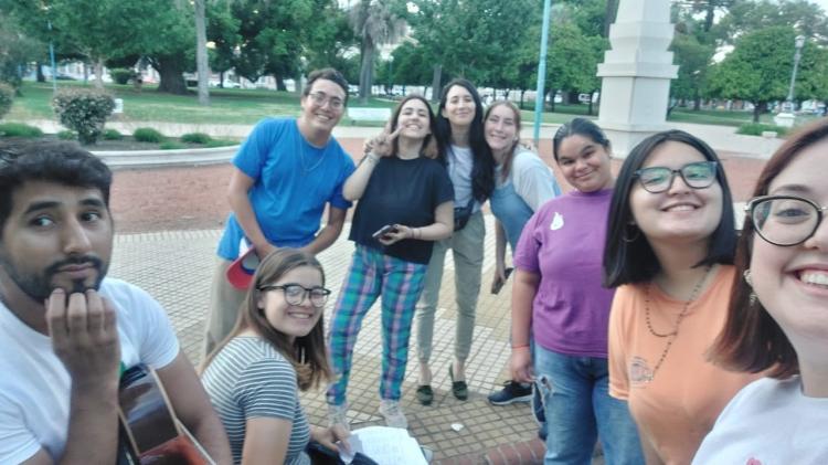 Jóvenes de la Acción Católica porteña misionan en Nueve de Julio Jóvenes de la Acción Católica porteña misionan en Nueve de Julio