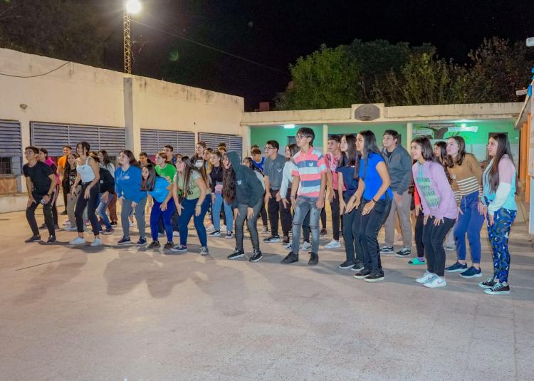 Jóvenes del decanato Sur de La Rioja participaron de la acampada "Tinkunaco" Jóvenes del decanato Sur de La Rioja participaron de la acampada "Tinkunaco"