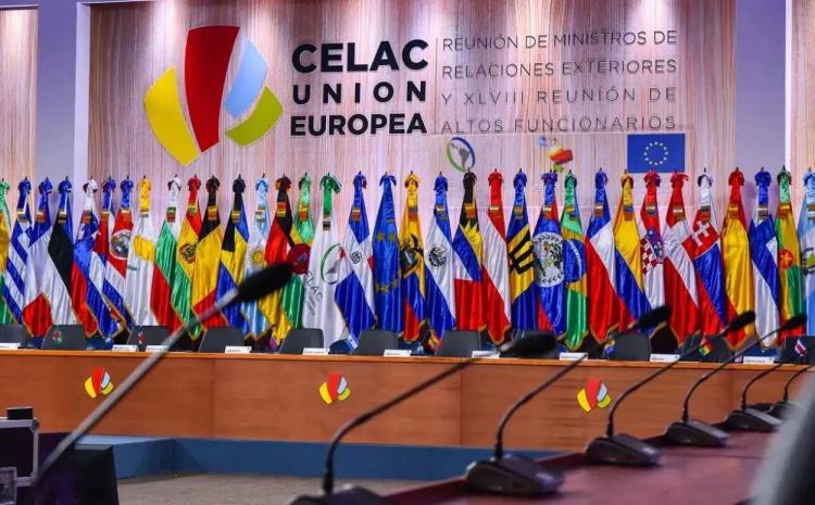 Justicia y Paz pidió hacer posible la transición hacia una economía sostenible y centrada en personas Justicia y Paz pidió hacer posible la transición hacia una economía sostenible y centrada en personas