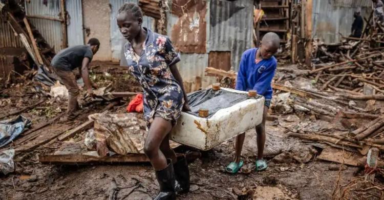 Kenia: la Iglesia pide ayuda humanitaria para los afectados por las inundaciones Kenia: la Iglesia pide ayuda humanitaria para los afectados por las inundaciones