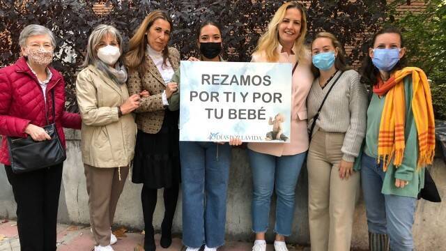 La campaña "40 días de oración por la vida y el fin del aborto" llega a Berazategui La campaña "40 días de oración por la vida y el fin del aborto" llega a Berazategui
