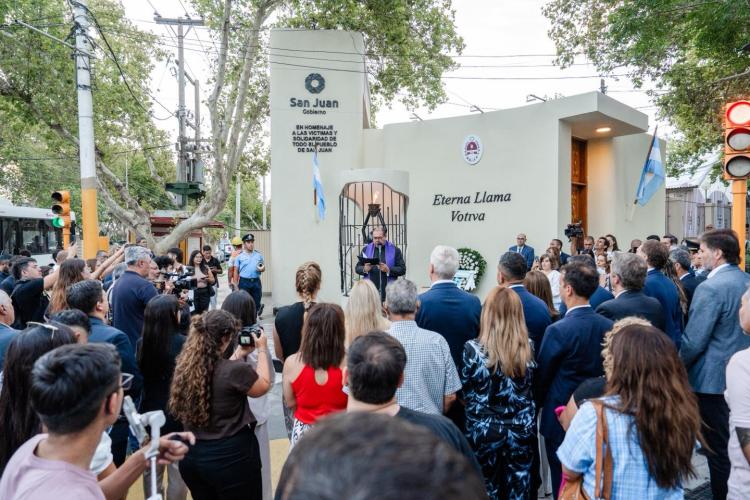 La comunidad sanjuanina rindió homenaje a las víctimas del terremoto de 1944