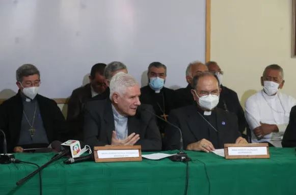 "La corrupción es el mayor problema del país", lamentan los obispos guatemaltecos "La corrupción es el mayor problema del país", lamentan los obispos guatemaltecos