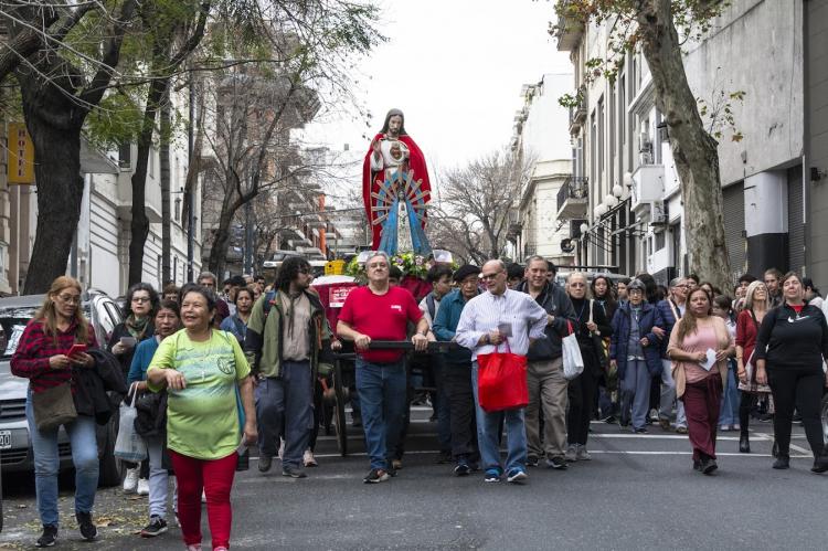 La devoción al Sagrado Corazón recorrió las calles de Buenos Aires La devoción al Sagrado Corazón recorrió las calles de Buenos Aires