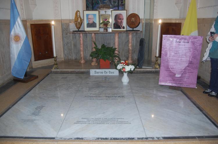 La diócesis de Quilmes recordó a su primer pastor, Mons. Novak La diócesis de Quilmes recordó a su primer pastor, Mons. Novak