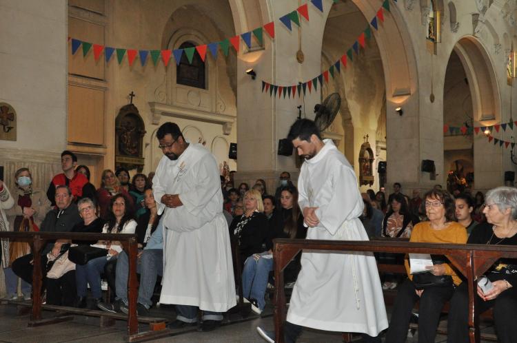 La diócesis de Quilmes tiene dos nuevos sacerdotes La diócesis de Quilmes tiene dos nuevos sacerdotes