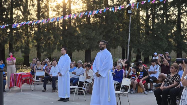La familia salesiana celebró la ordenación de dos diáconos La familia salesiana celebró la ordenación de dos diáconos