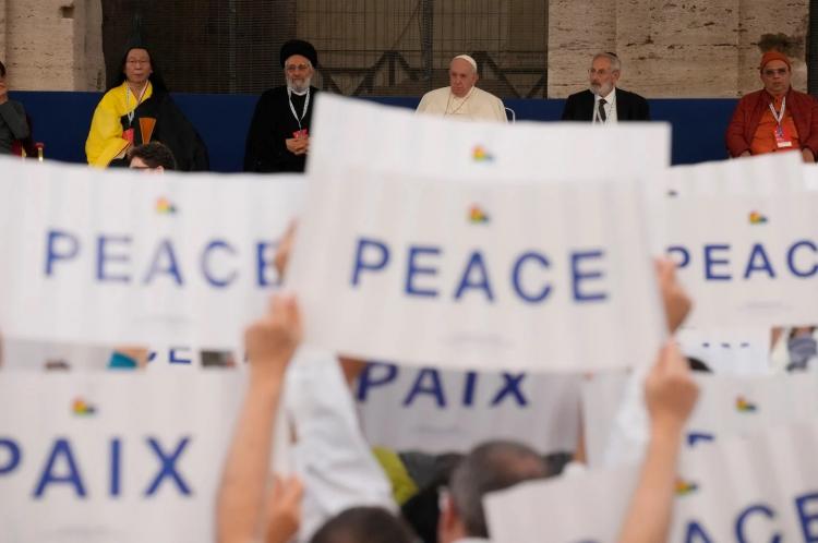 La Iglesia celebra, al inicio del nuevo año, la Jornada Mundial de la Paz