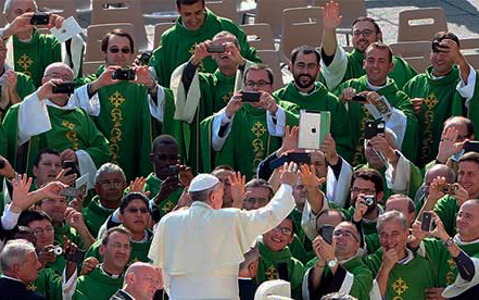 La Iglesia celebra la Jornada de oración por la santificación de los sacerdotes La Iglesia celebra la Jornada de oración por la santificación de los sacerdotes
