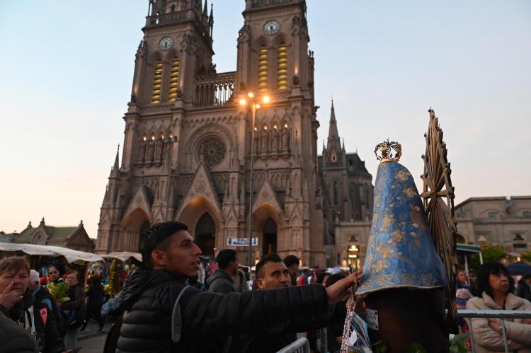 La Iglesia en Mercedes-Luján peregrinará al santuario de la Madre de los argentinos La Iglesia en Mercedes-Luján peregrinará al santuario de la Madre de los argentinos