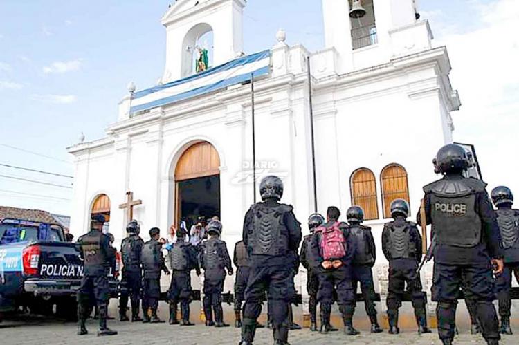 La Iglesia en Nicaragua sufrió 529 ataques en los últimos cinco años, según un estudio La Iglesia en Nicaragua sufrió 529 ataques en los últimos cinco años, según un estudio