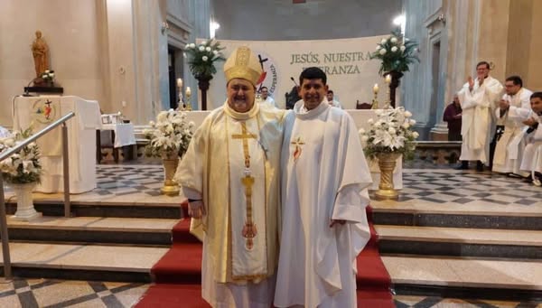 La Iglesia en Reconquista abrazó con esperanza la ordenación de otro sacerdote La Iglesia en Reconquista abrazó con esperanza la ordenación de otro sacerdote