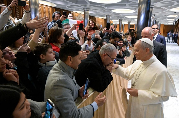 'La Palabra de Dios responde a nuestra sed de sentido y verdad', señaló el Papa