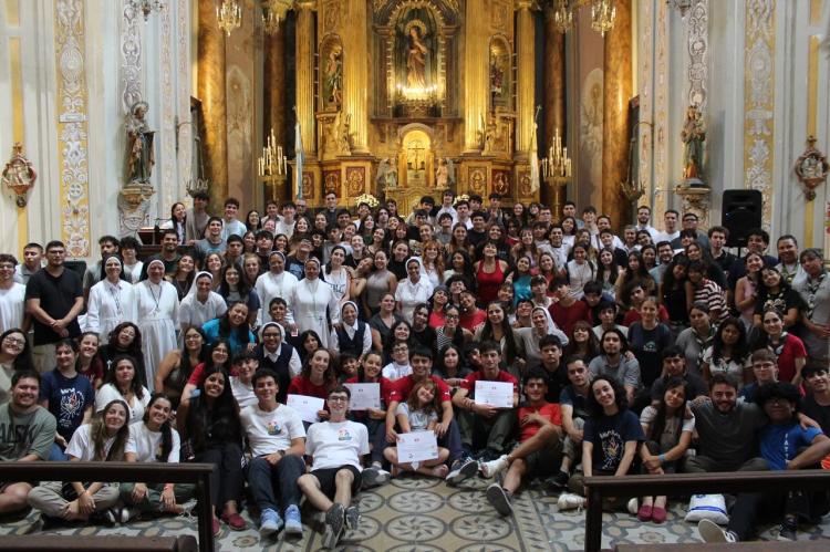 La Plata: 200 jóvenes llevaron la Palabra y la cercanía de Dios en Magdalena