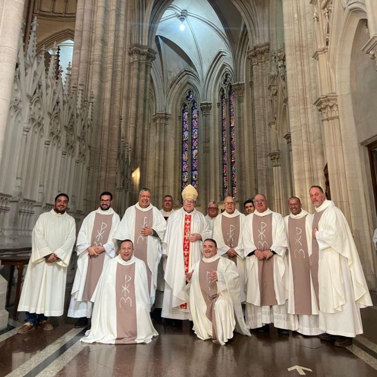 La Plata: misa por el aniversario de la fundación de varias parroquias La Plata: misa por el aniversario de la fundación de varias parroquias