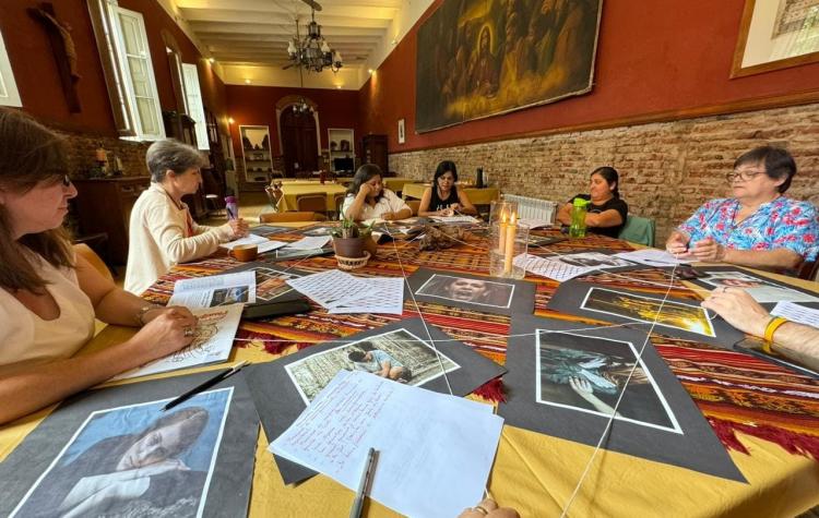 La Red Kawsay profundizó su compromiso en la lucha contra la trata de personas La Red Kawsay profundizó su compromiso en la lucha contra la trata de personas