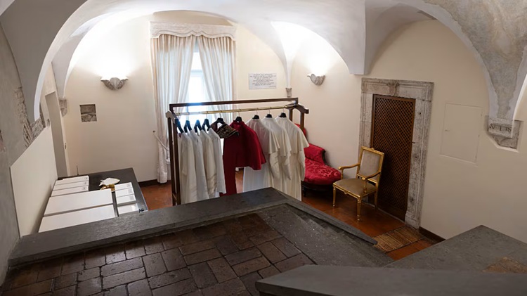 'La sala de las lágrimas', la habitación que acogerá al nuevo Papa 'La sala de las lágrimas', la habitación que acogerá al nuevo Papa