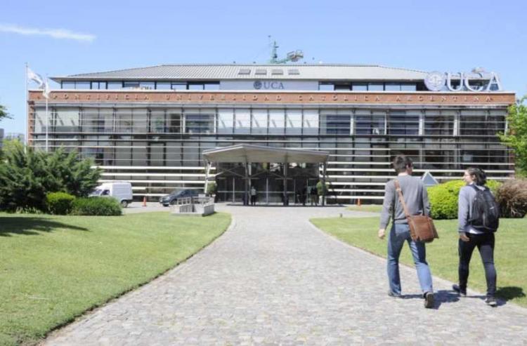 La UCA se consolida como la primera universidad privada en la Argentina La UCA se consolida como la primera universidad privada en la Argentina