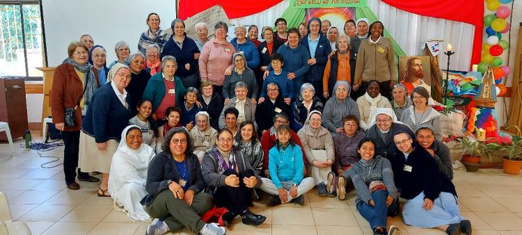Los religiosos y religiosas del NEA se unen a los múltiples llamados por paz y justicia Los religiosos y religiosas del NEA se unen a los múltiples llamados por paz y justicia