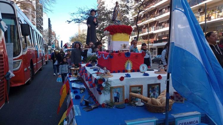 La Virgen de Caacupé celebró 25 años en Buenos Aires con una gran peregrinación La Virgen de Caacupé celebró 25 años en Buenos Aires con una gran peregrinación