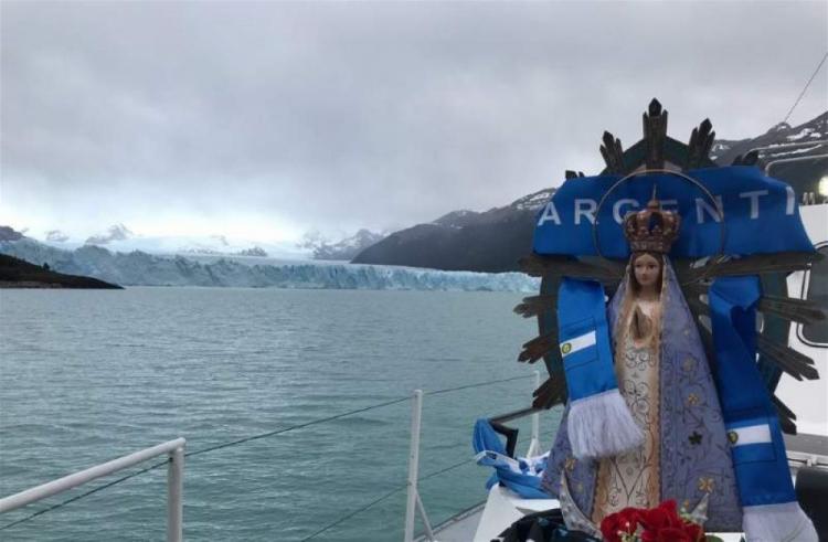 La Virgen de Luján visitó el glaciar Perito Moreno La Virgen de Luján visitó el glaciar Perito Moreno