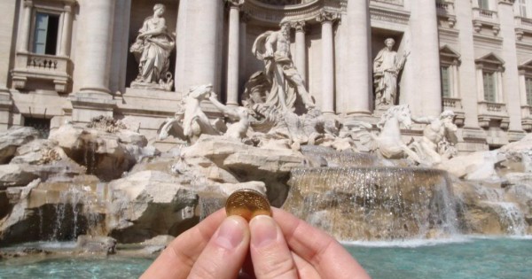 Las monedas de la Fontana di Trevi de Roma continúan apoyando a Cáritas Las monedas de la Fontana di Trevi de Roma continúan apoyando a Cáritas