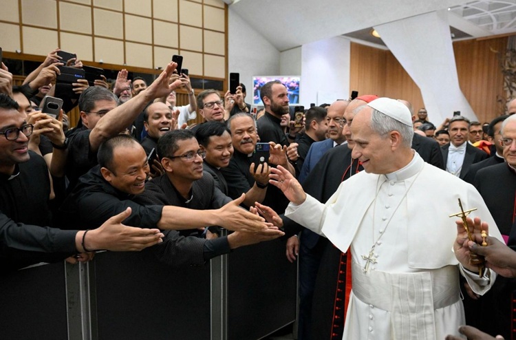 León XIV a los sacerdotes: ¡Seamos creíbles y dignos de imitación! León XIV a los sacerdotes: ¡Seamos creíbles y dignos de imitación!