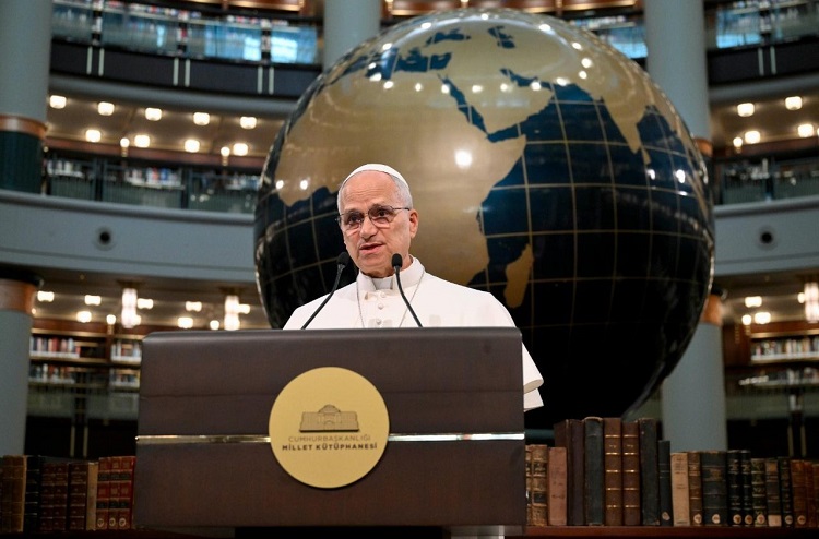 León XIV llamó al diálogo, la unidad y la paz en su primer discurso en Turquía