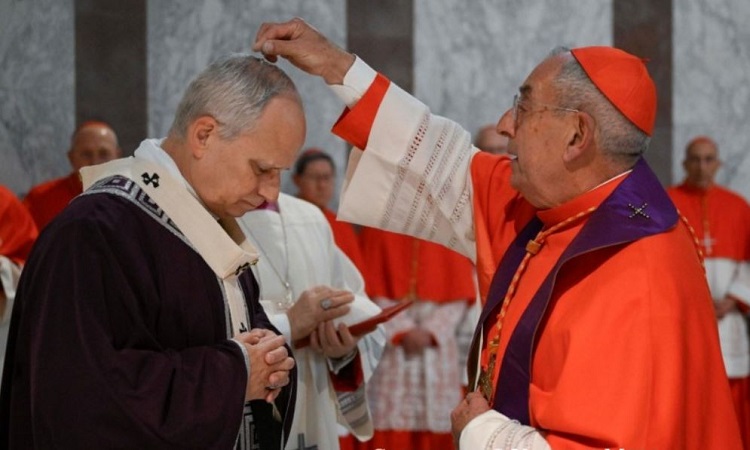 León XIV: sentir en las cenizas el peso de un mundo en llamas