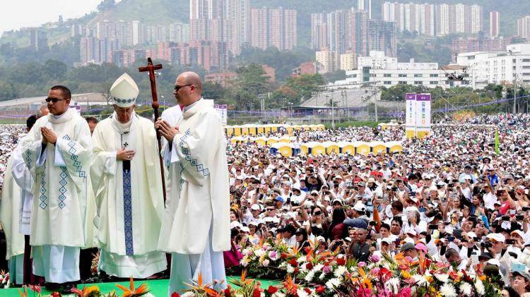 Llega a Tecnópolis una muestra sobre los viajes del Papa Francisco