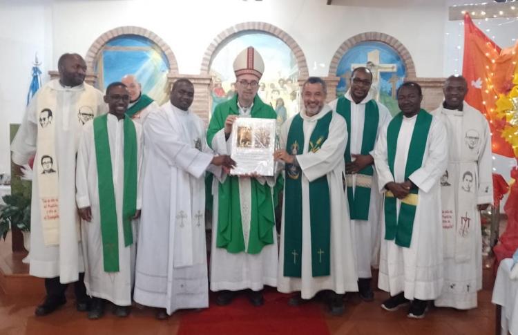 Los Misioneros de los Sagrados Corazones se despiden de la parroquia Jesús Salvador Los Misioneros de los Sagrados Corazones se despiden de la parroquia Jesús Salvador