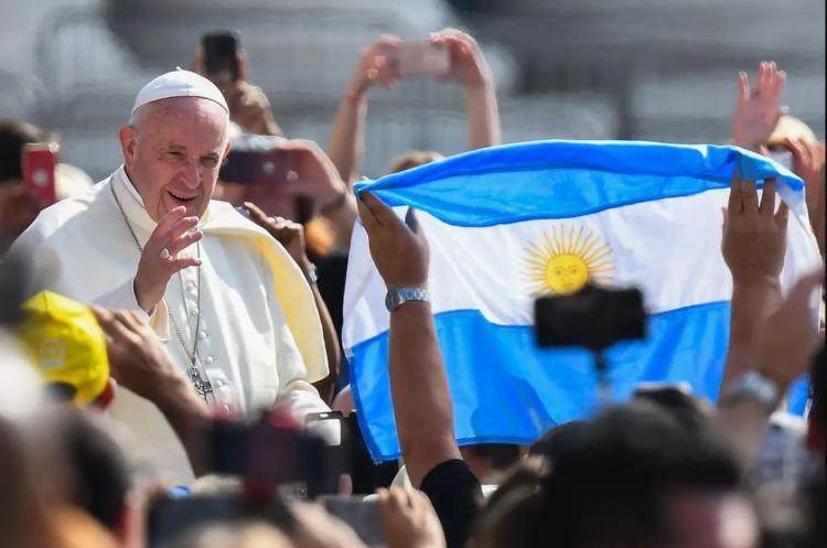 Los obispos manifiestan al Papa el anhelo de que visite pronto la Argentina Los obispos manifiestan al Papa el anhelo de que visite pronto la Argentina