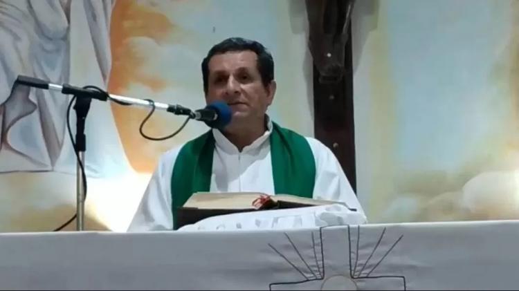 Los obispos tucumanos advierten sobre el riesgo de cisma en el que incurre un sacerdote Los obispos tucumanos advierten sobre el riesgo de cisma en el que incurre un sacerdote
