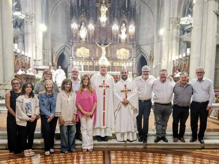 Mar del Plata: cierre del año de las escuelas diocesanas en la catedral