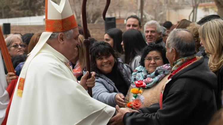 Mendoza presentó las conclusiones de la etapa presinodal