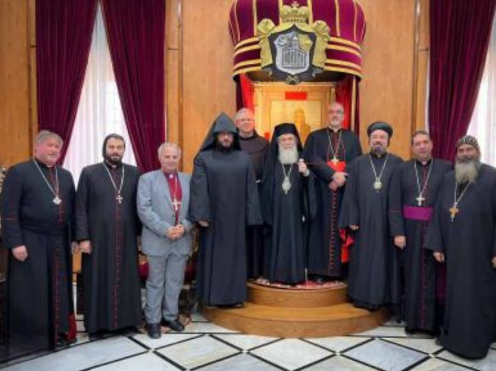 Mensaje de Navidad de los patriarcas y jefes de las Iglesias en Jerusalén Mensaje de Navidad de los patriarcas y jefes de las Iglesias en Jerusalén