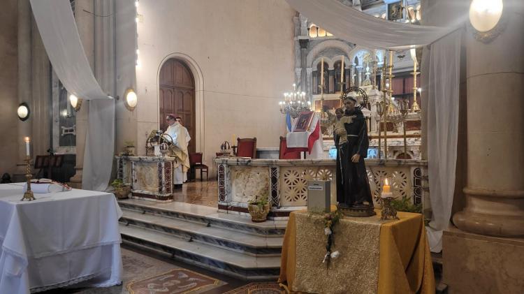 Merlo-Moreno: miles de fieles en la fiesta patronal de San Antonio de Padua Merlo-Moreno: miles de fieles en la fiesta patronal de San Antonio de Padua