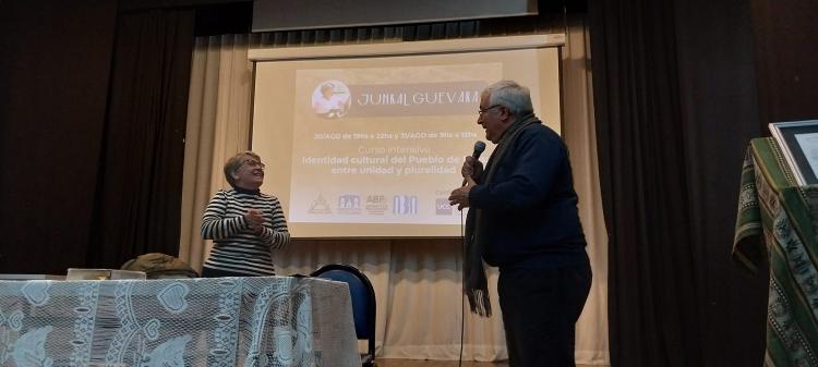 Mes de la Biblia: la arquidiócesis de Tucumán celebró la Semana Bíblica Mes de la Biblia: la arquidiócesis de Tucumán celebró la Semana Bíblica