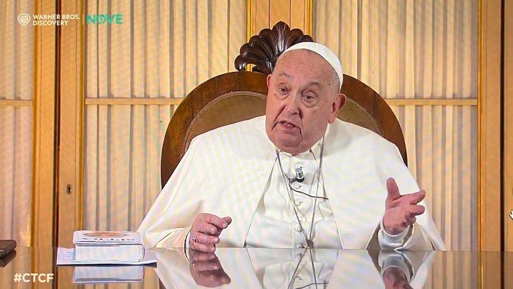 Migrantes: el Papa dijo que el plan de Trump de deportación masiva sería una 'desgracia' Migrantes: el Papa dijo que el plan de Trump de deportación masiva sería una 'desgracia'