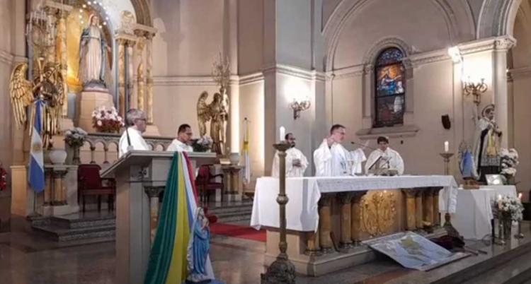 Misa por el inicio del Octubre Misionero en un santuario porteño Misa por el inicio del Octubre Misionero en un santuario porteño