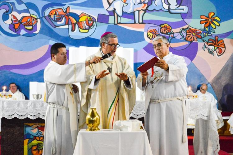 Mons. Álvarez detalló las cuatro 'cercanías' de todo sacerdote Mons. Álvarez detalló las cuatro 'cercanías' de todo sacerdote