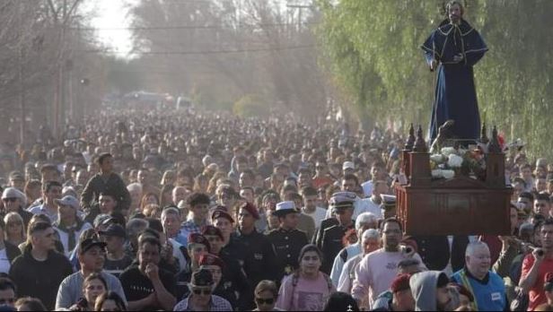 Mons. Araya: 'La vida es una peregrinación que tiene como meta a Dios' Mons. Araya: 'La vida es una peregrinación que tiene como meta a Dios'