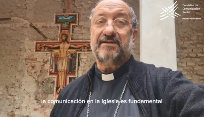 Mons. Barba: 'Que el Espíritu Santo sea el factor de comunión de la Iglesia' Mons. Barba: 'Que el Espíritu Santo sea el factor de comunión de la Iglesia'