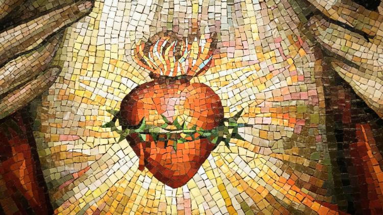 Mons. Buenanueva compartió la "Oración del Corazón" Mons. Buenanueva compartió la "Oración del Corazón"