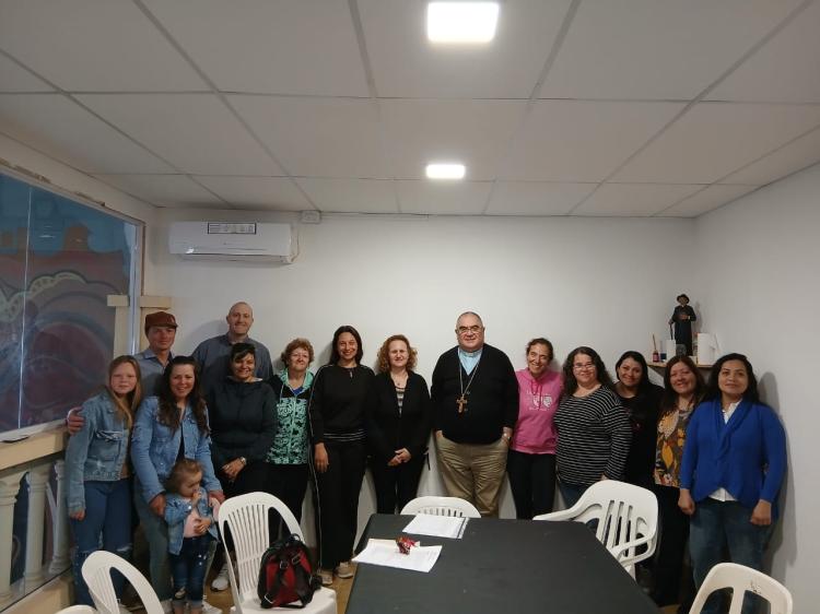 Mons. Buenanueva realizó una visita pastoral en el Decanato María Auxiliadora