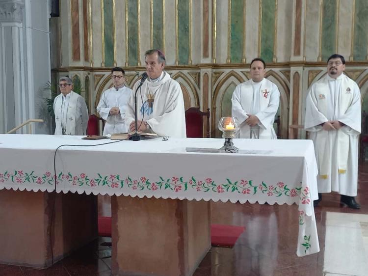 Mons. Canecín: 'Compromiso social, educativo, institucional y humano' frente al suicidio Mons. Canecín: 'Compromiso social, educativo, institucional y humano' frente al suicidio